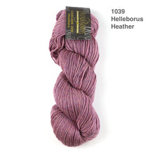 Load image into Gallery viewer, Cascade 220 Heathers and Solids