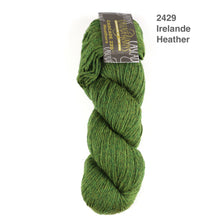 Load image into Gallery viewer, Cascade 220 Heathers and Solids