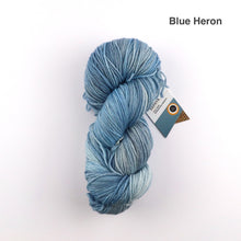 Load image into Gallery viewer, Fleece Artist Zephyr 2.0 Superwash Merino Sport
